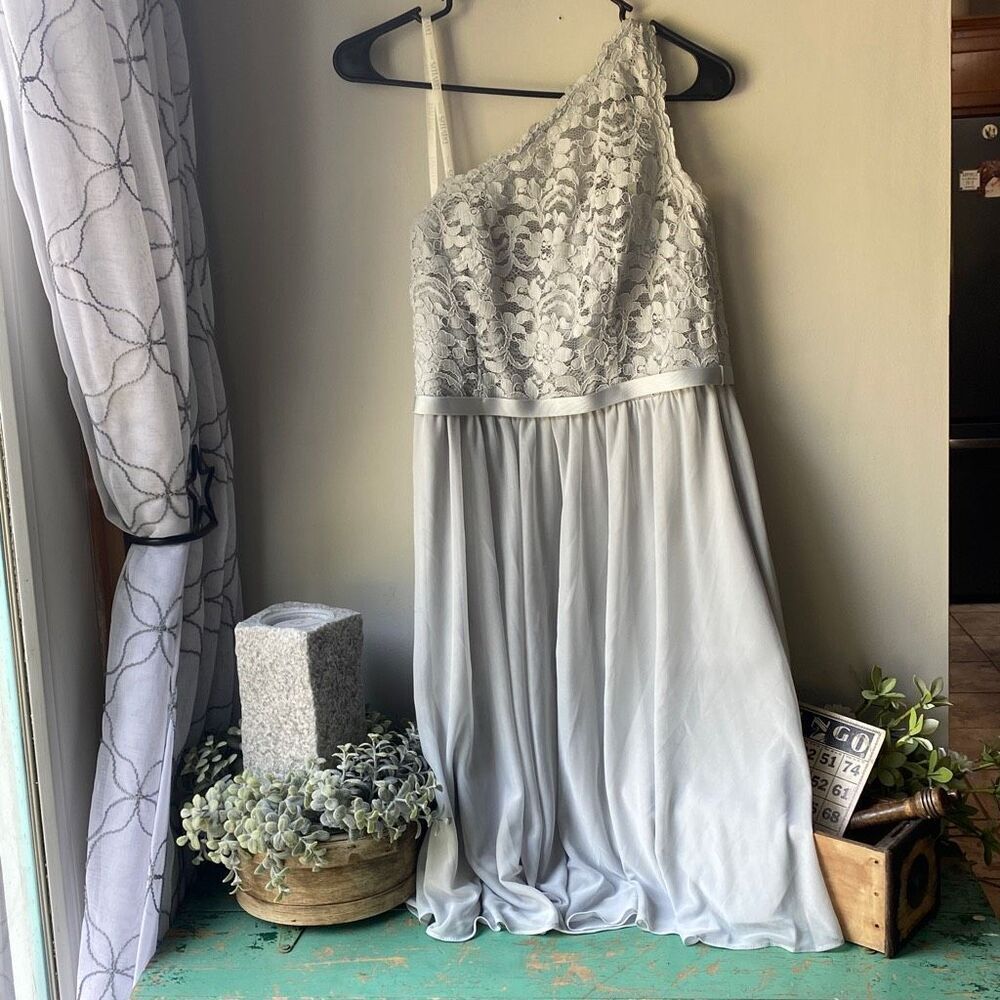 David’s Bridal silver one shoulder knee length dress bridesmaid wedding prom for